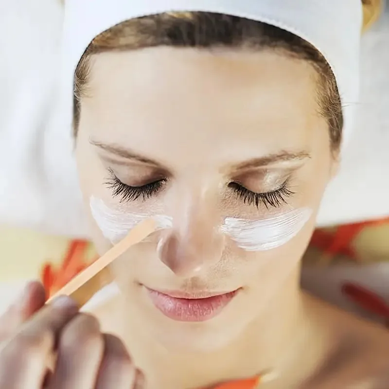 100 قطعة من أعواد الشمع الخشبية - للوجه والحواجب |   إزالة الشعر اللطيفة |   شرائح شمع السيرا المصنوعة من الخيزران الطبيعي