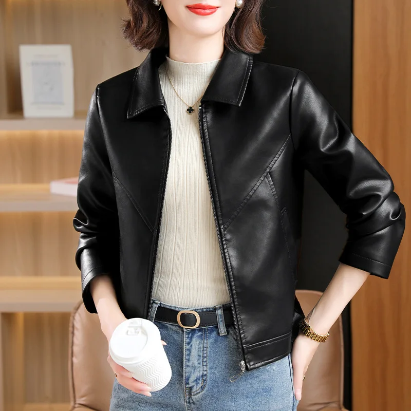 التلبيب معطف جلد تقليد المرأة ربيع الخريف سترة قصيرة 2025 جديد سستة بولي Leather سترة جلدية الإناث ملابس خارجية بلايز عادية
