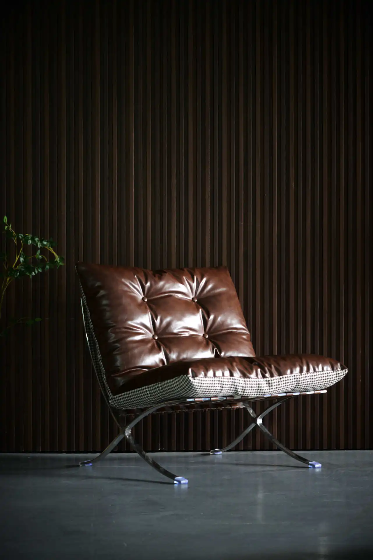 Medieval chair ancient oil wax leather single sofa living room minimalist lazy sofa recliner