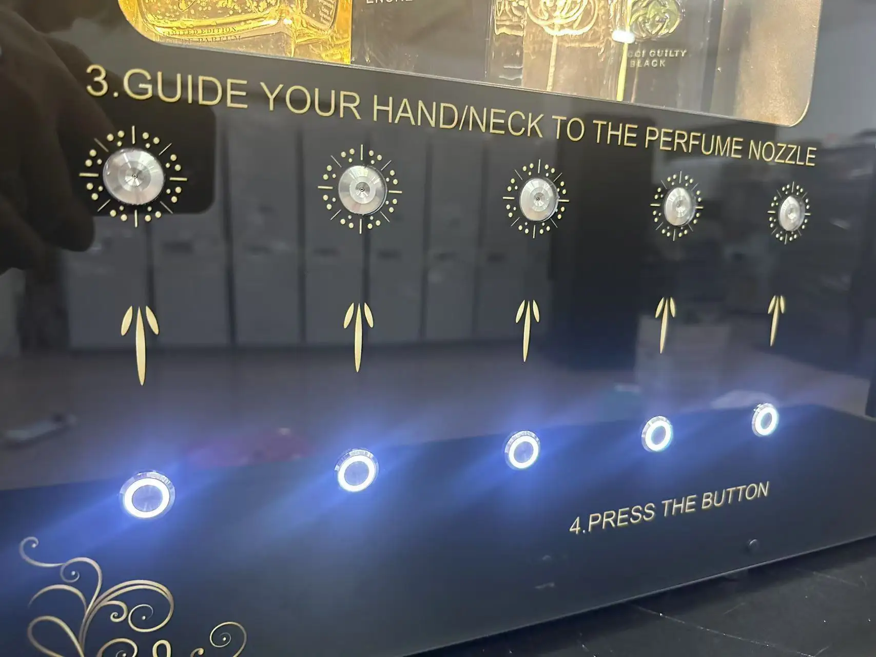 Coin And Card Operated Perfume Dispenser Machine- Self-service Fragrance Vending Kiosk