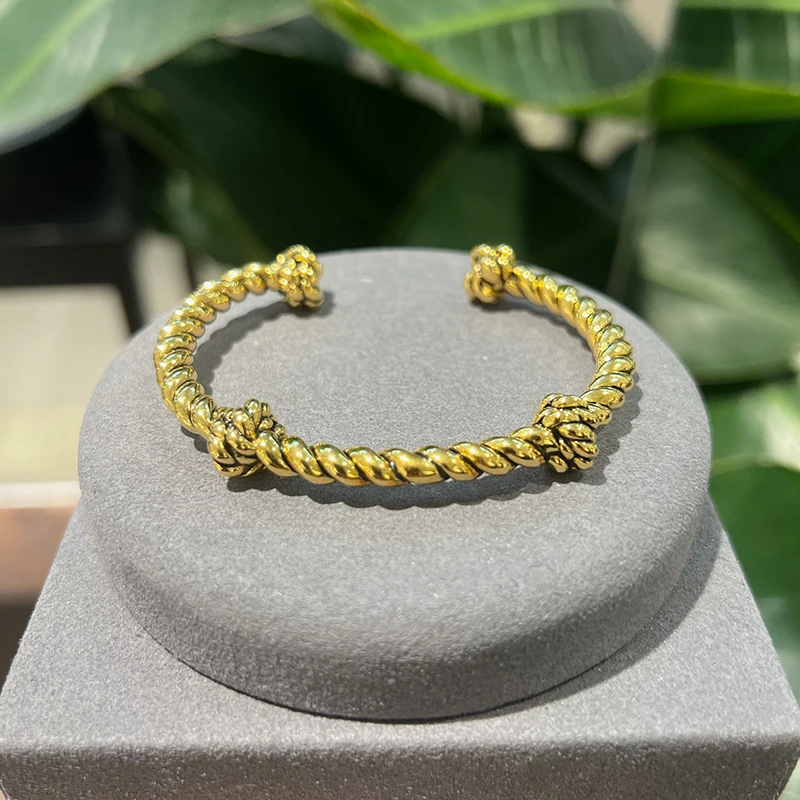 

Europe Vintage Brass 18K Gold Plated Knotted Open Bracelet Woman Elegant Delicate Luxury Jewelry