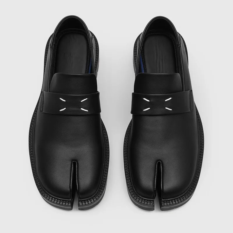 

Men Minimally Designed Split Toe Pig Trotter Loafers Slip Resistant Comfortable Fashionable Student Party Daily Commuting Shoes