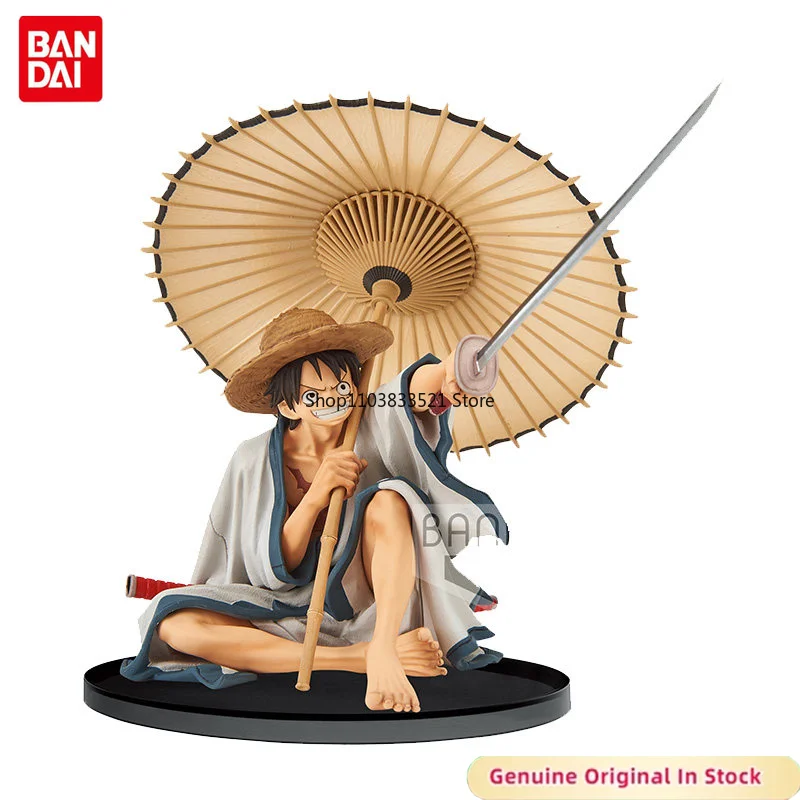 BANDAI Original BWFC ONE PIECE Monkey D. Luffy Samurai Hold An Umbrella 2018 Character Action Model Desktop Ornaments