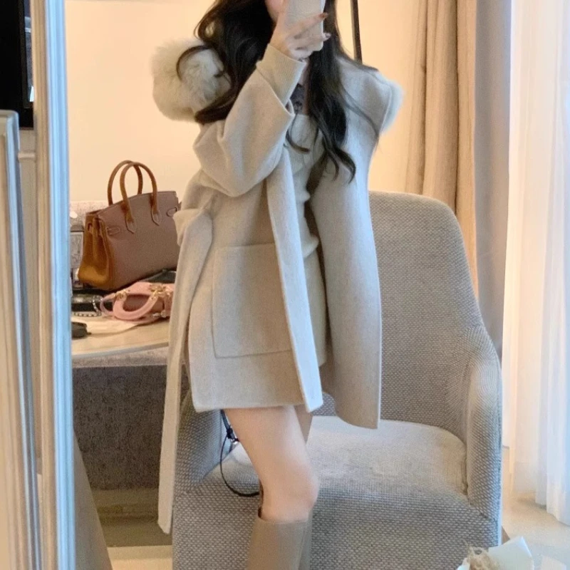 Cappotto corto coreano di lana reversibile in cashmere di fascia alta Autunno e inverno Abbigliamento donna Giacca di lana in vita con temperamento piccolo