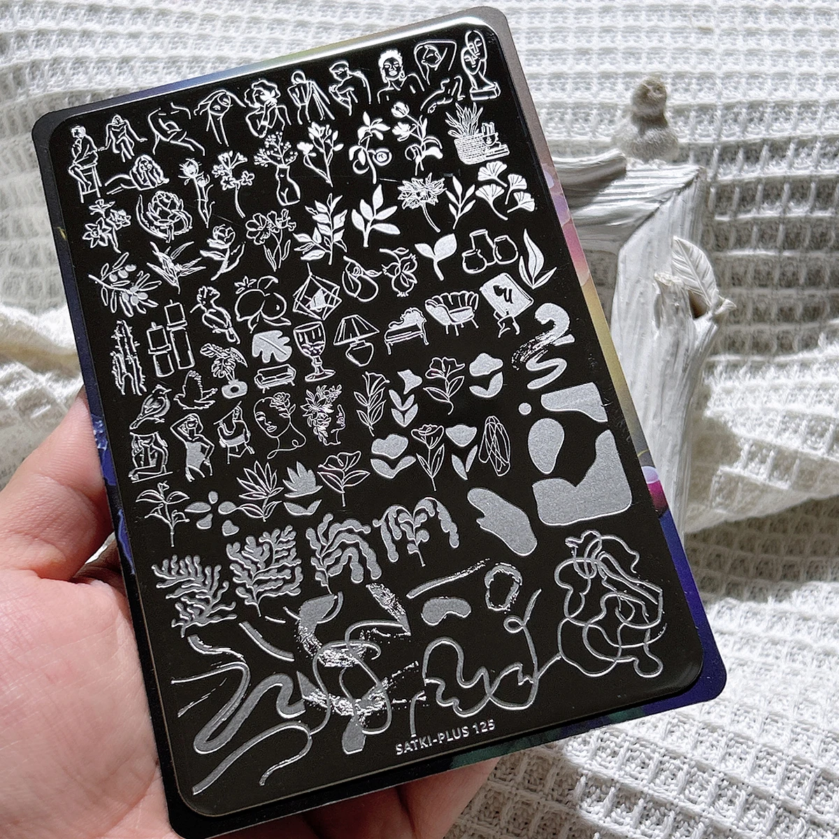 

Штамповка ногтей Абстрактные цветочные узоры Абстрактные портретные линии Абстрактные маленькие животные Принты Стальная пластина Для начинающих Без покраски Шаблон для украшения ногтей Штамповка лака для ногтей Форма для штамповки ногтей Прозрачный перен