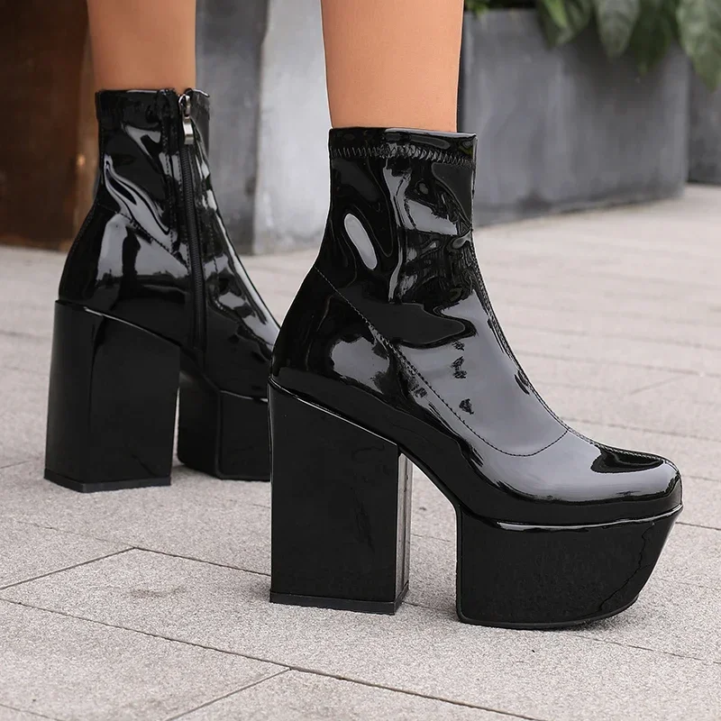 Plus Size 35-43 Gothic Punk Patent Leather Thick Platform Motorcycle Booties Women Chunky High Heels Side Zipper Ankle Boots Red