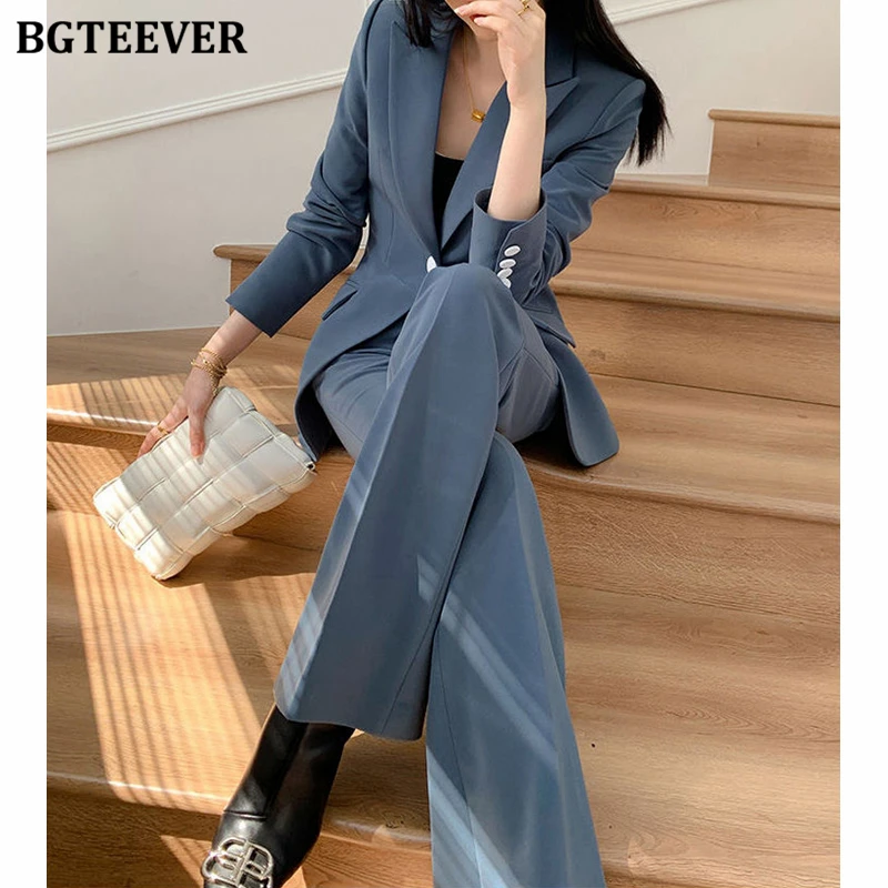 BGTEEVER 세련된 루즈핏 여성 바지 정장 긴 소매 싱글 버튼 블레이저 & 플레어 정장 바지 여성 2피스 세트