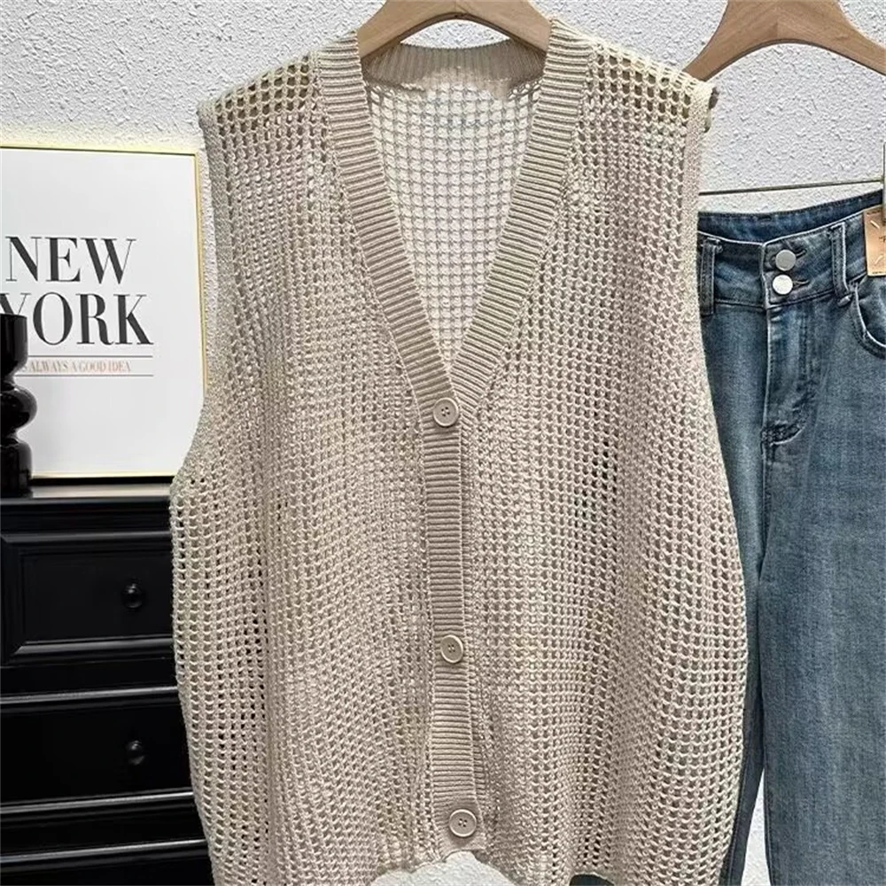 2025 Korean Fashion Women's New Button Down V-neck Crochet Vest Sleeveless Openwork Waistcoat Vintage Summer Basic Clothing Top