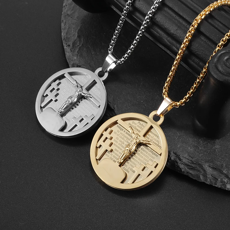 Fashion Inlaid Zircon Jesus Three-Dimensional Pendant Necklace for Men and Women Religious Amulet Jewelry Gift