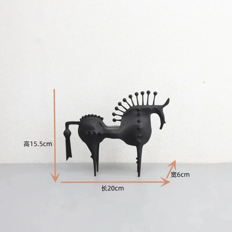 

Sculpture Abstract Small Horse Metal Crafts Artificial Animal Stinging Horses Decorative Figurines Home Decoration Accessories