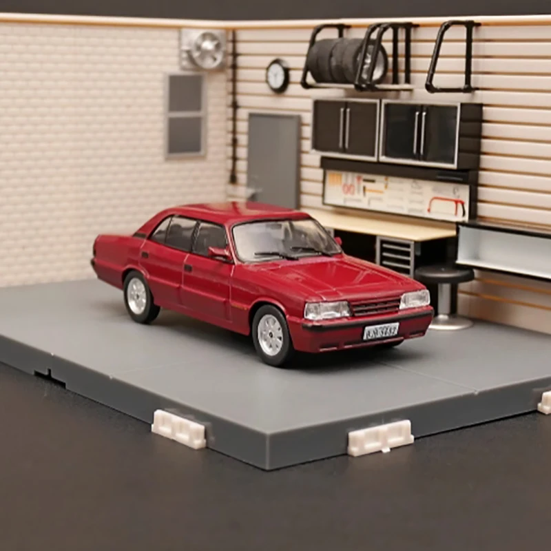 

IXO Diecast 1:43 Scale Opala 1992 Alloy Classic Car Model Finished Product Simulation Toy Collection Static Model Ornament