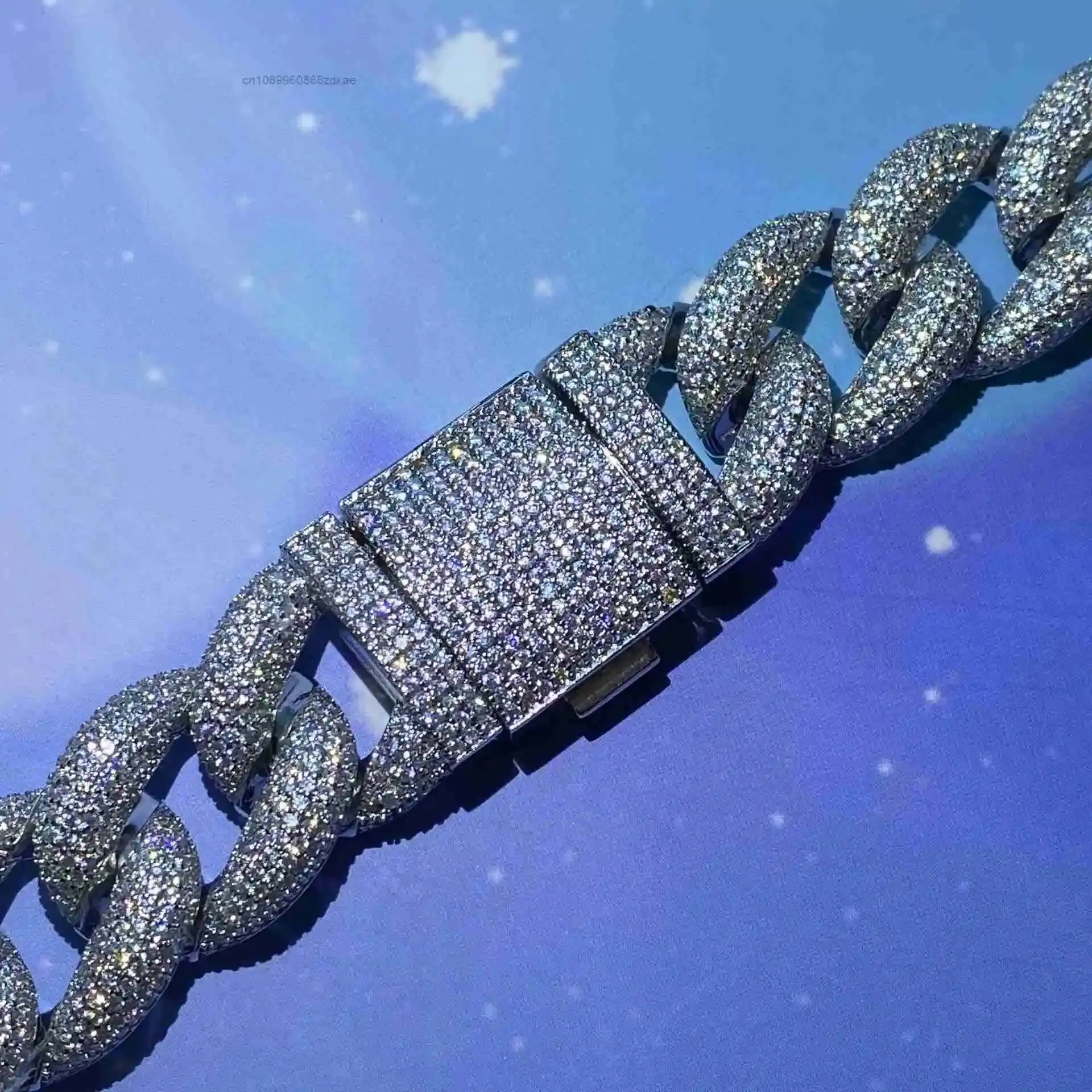 Fashion Hip Hop Style Miami Cuban Link Chain Iced Out Necklace S925 Plated White Gold D Color VVS GRA Moissanite..