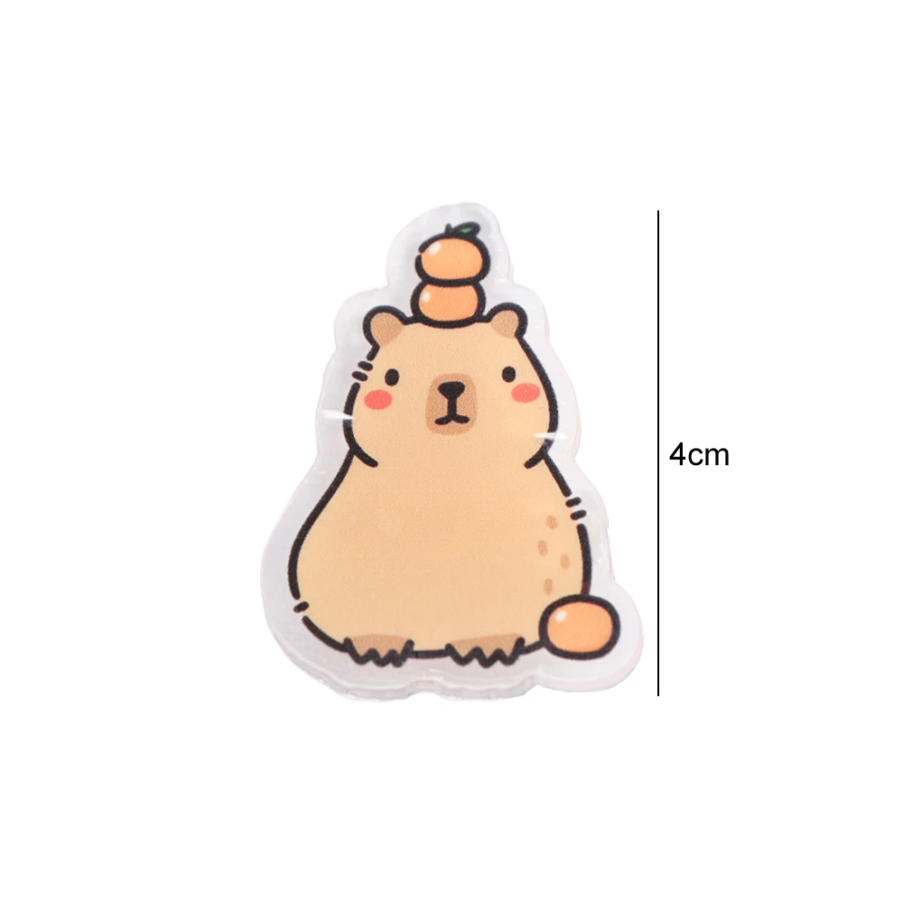 Cartone animato acrilico Capybara pettorale abbigliamento carino distintivo divertente spilla con risvolto accessori per la decorazione dello zaino