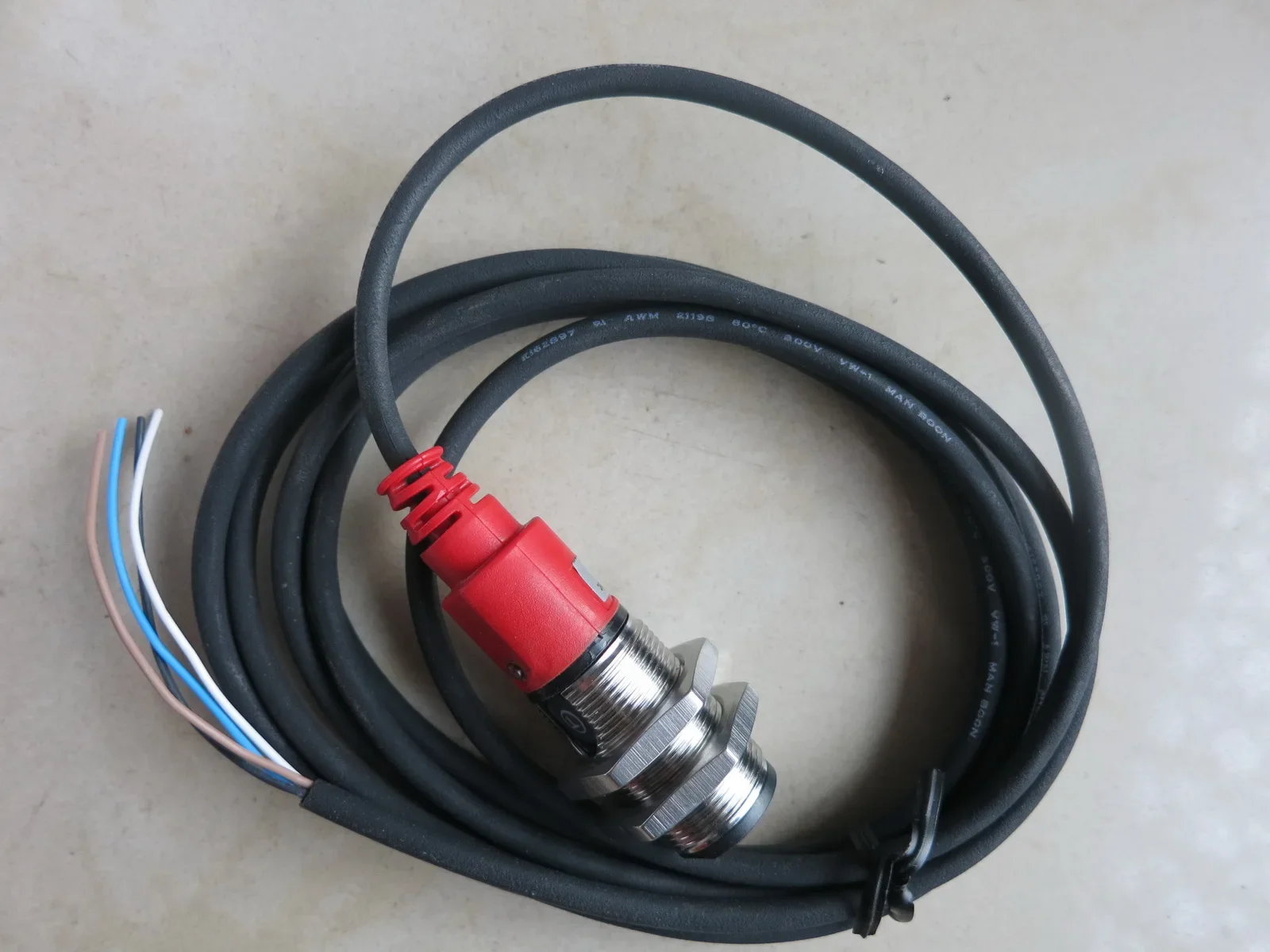 

new original proximity switch IS 112MM/2NO-4E0