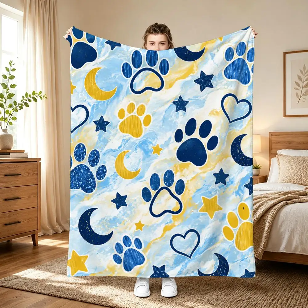 cute Floral Paw Print Pattern Throw 240g flannel blanket, suitable for sofas, beds, offices, exquisite gift blankets