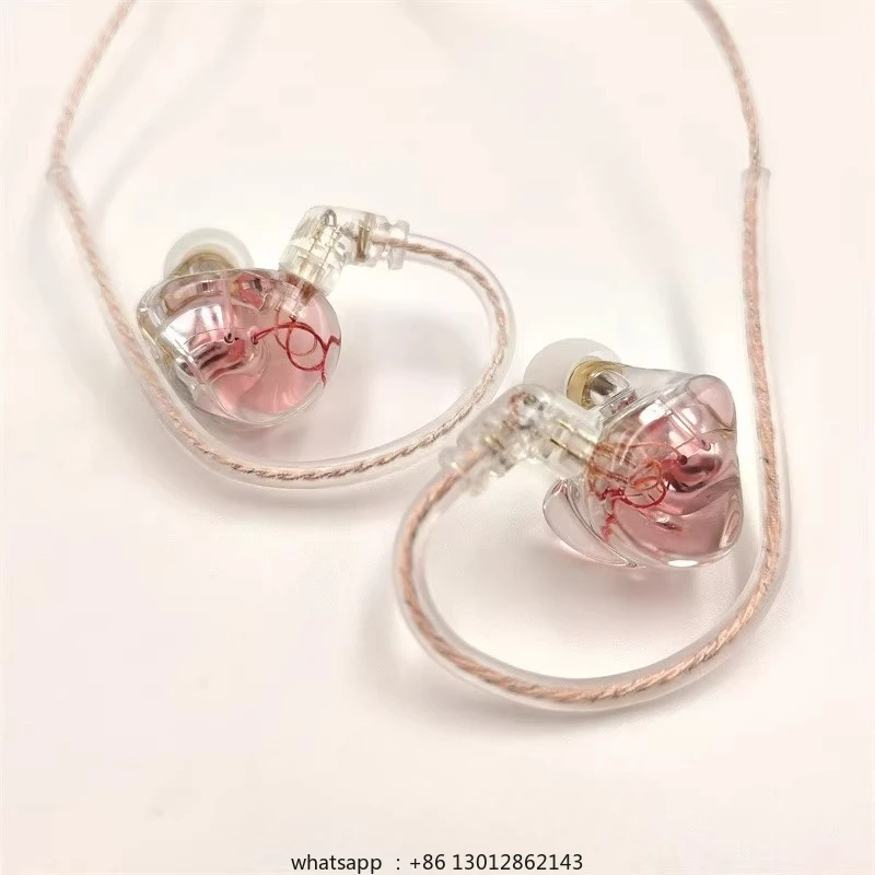 

Дороценные проводные наушники-вкладыши, интерфейс Game Chicken eating typec, розовые подвесные наушники на шее