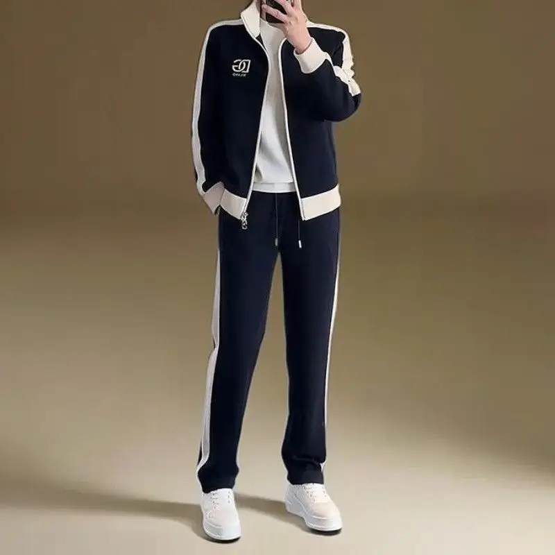 

Мужской повседневный спортивный костюм: модная куртка и прямые брюки для весны и осени, стильный и универсальный комплект из двух предметов.