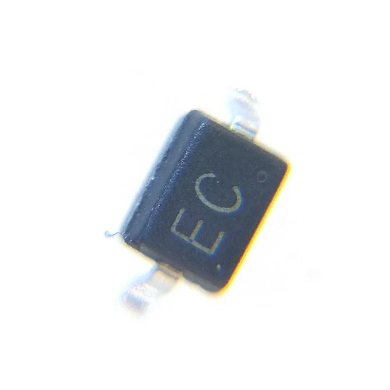 50 шт./лот оригинальный GBLC15CI-LF-T7 SOD-323 EC ESD/в наличии