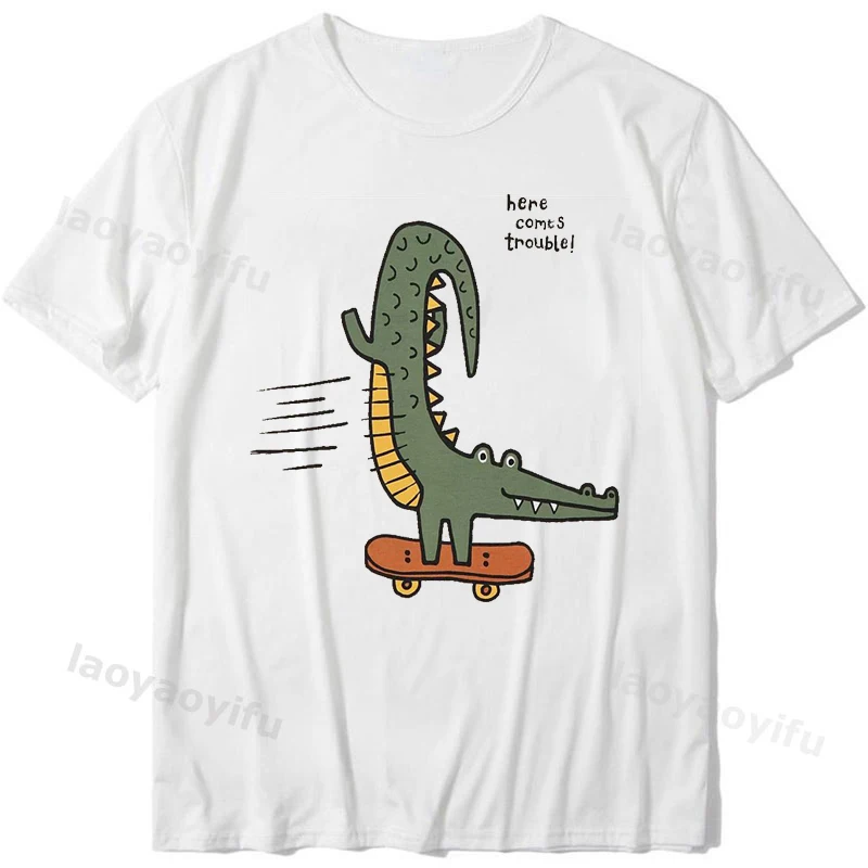 Crocodile on a skateboard, 2024  New Arrival  Kawaii Cartoon Printed T-shirt Top Short-sleev Men and Women Clothing