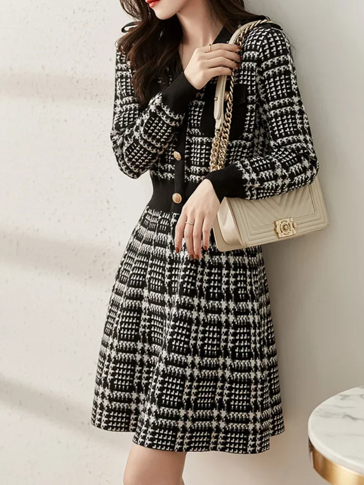 Autumn and winter new small fragrant vintage knit dress son high-grade temperament of a thin sweater dress lady