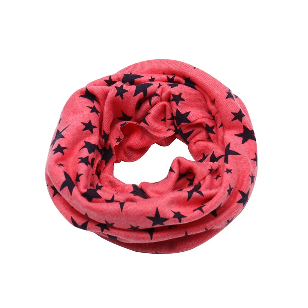 

Five-Pointed Stars Printed Rose Red Cotton Kids Winter Scarf Neckerchief Boys Girls Warm Comfortable Stylish Casual Photo Shoot