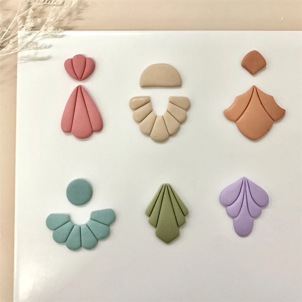 Soft Earrings Polymer Clay Cutters Hollow Geometric Pattern Pottery Clay Molds DIY Ceramic Earrings Jewelry Pendants Clay Tools