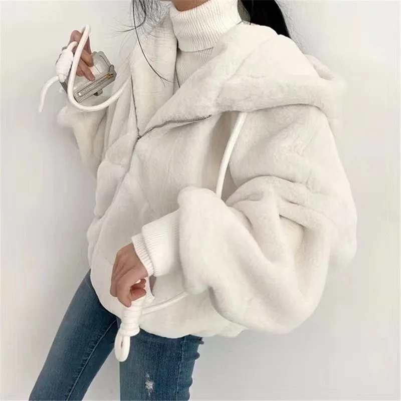 [EWQ] Korean Chic Hooded Long Sleeve Zipper Faux Fur Coat Solid Women Winter Keep Warm Thick Coats 2024 Autumn New Tide 16O2713