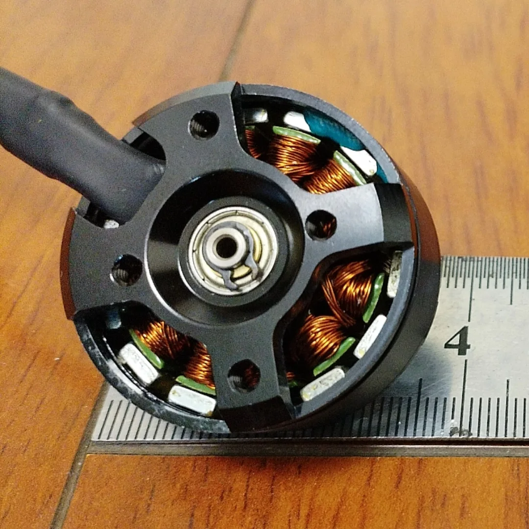 3518 Motor Tanpa Sikat KV650 untuk Model Navigasi Aksesori Pesawat Spindel Mesin Pesawat UAV Empat Sumbu