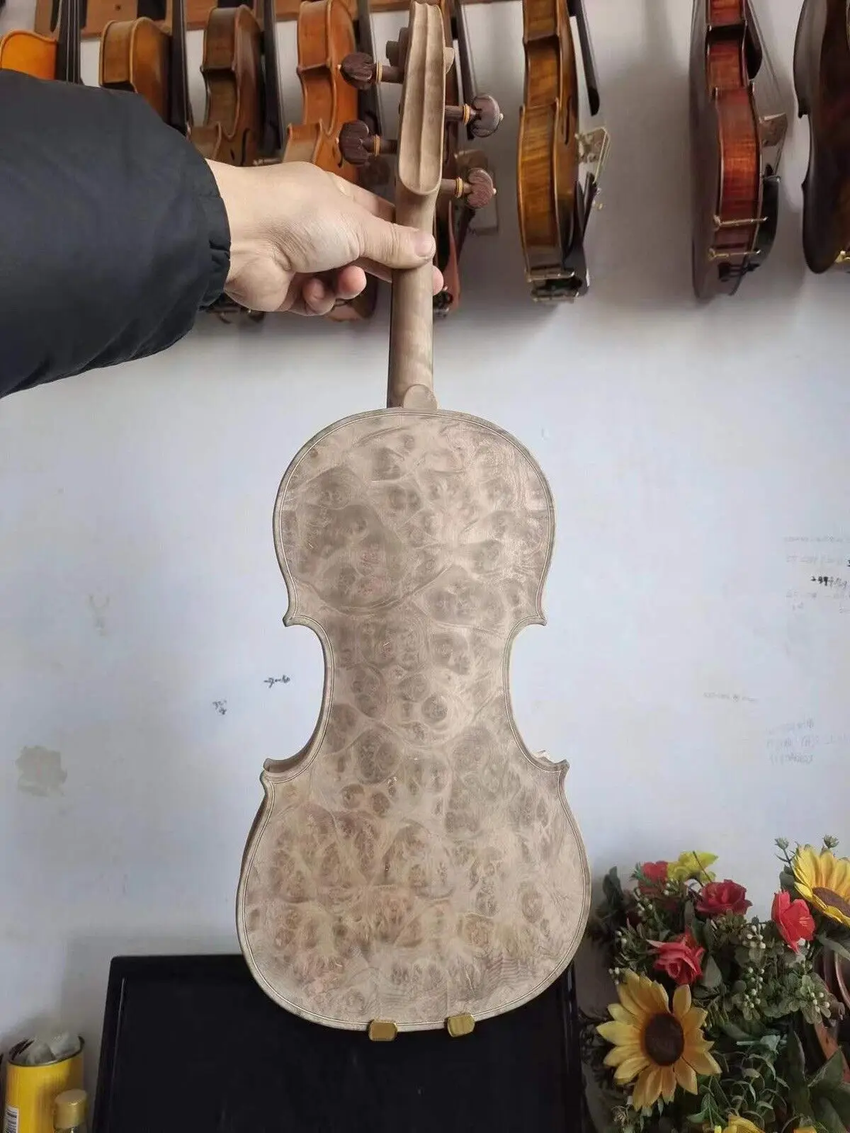 

4/4 Violin Stradi Model Unvarnished Solid Bird Eye Maple Back Spruce Top No 1