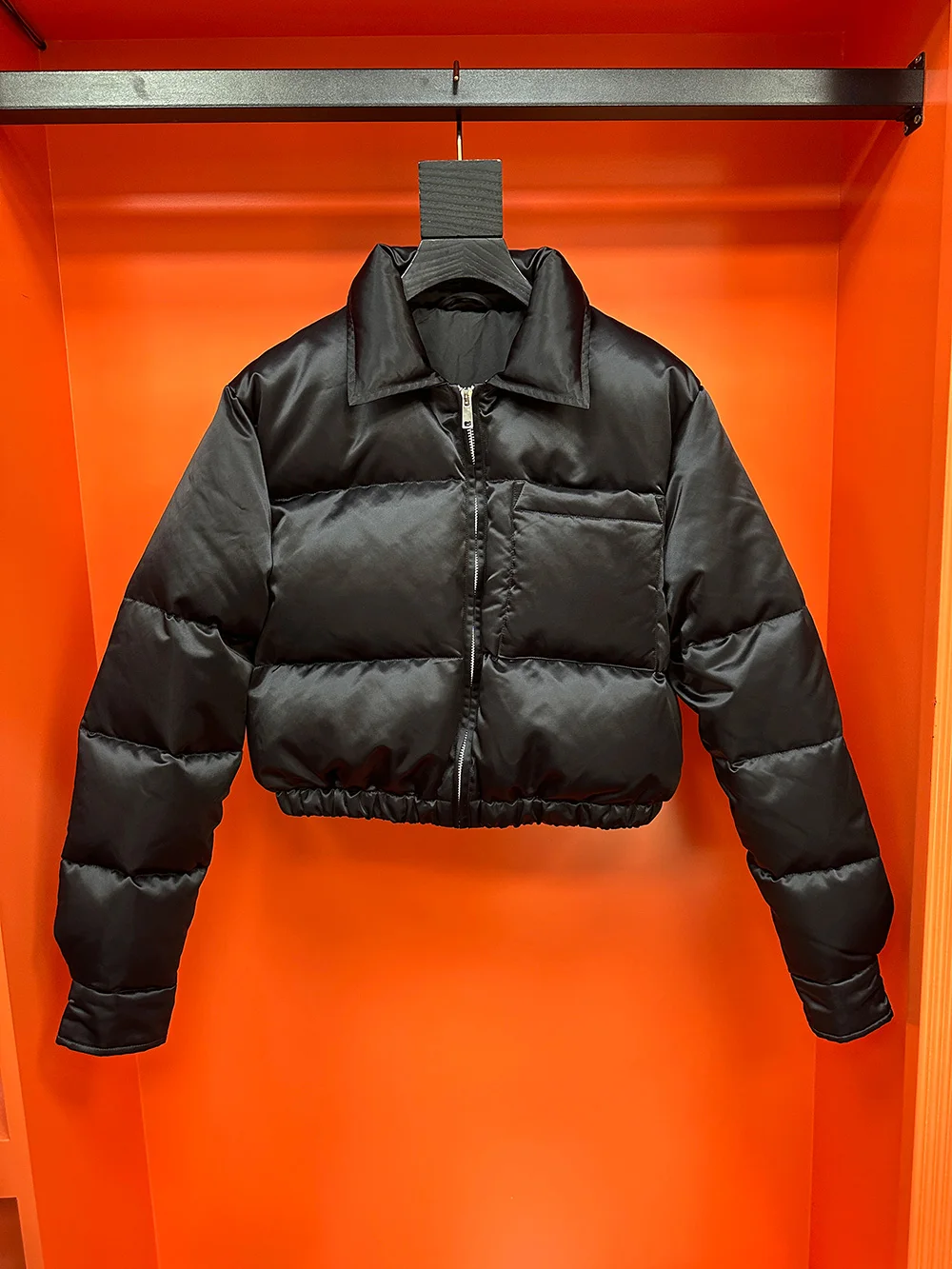 Piumino corto in nylon tinta unita con risvolto elastico in vita corto bianco piumino sexy con maniche a camicia da strada soffice e spesso caldo