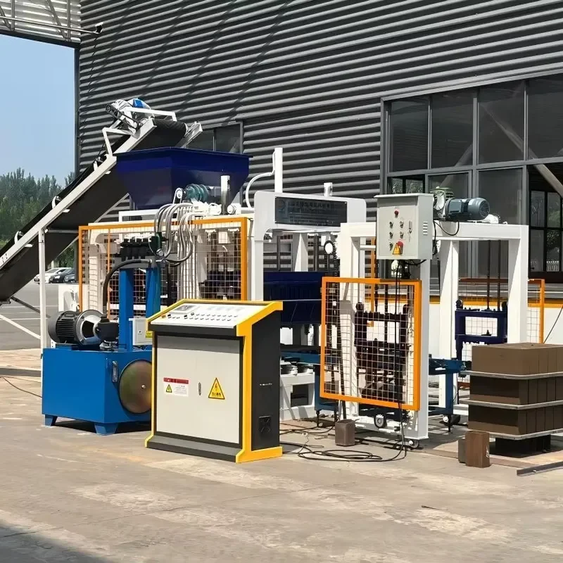 QT4-15/18 Concrete Block Making Machine Hydraulic Pressure Automatic High Productivity Hollow Cement Block Molding Machine