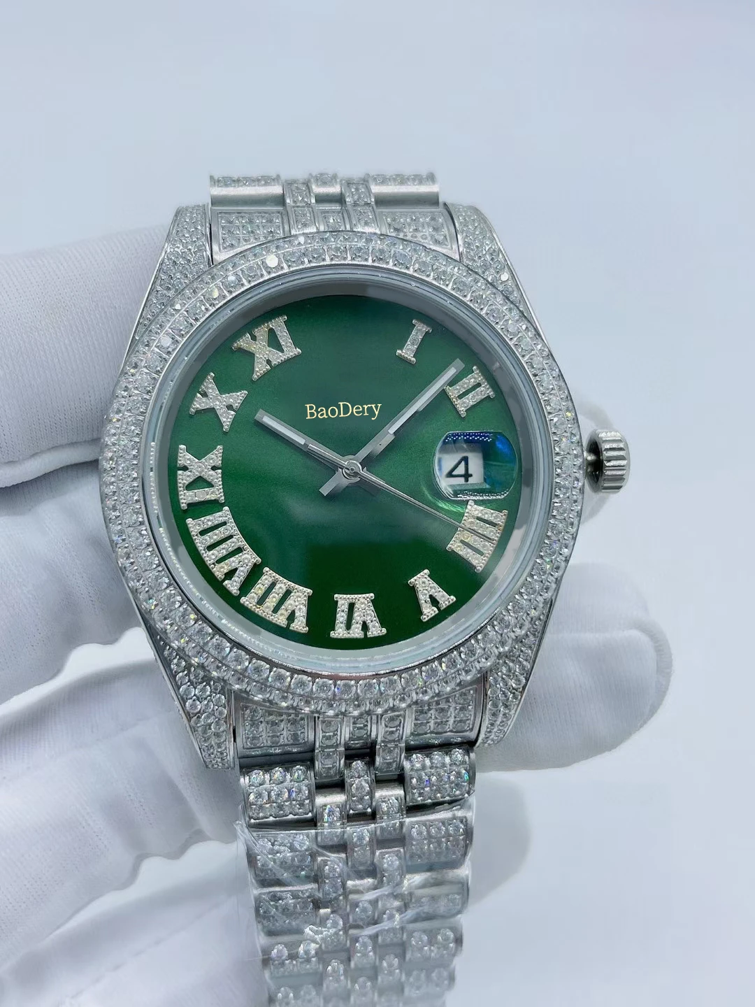 Chic Men’s Wristwatch - 41mm Diamond Dial, Automatic Movement, and   Inspired Elegance