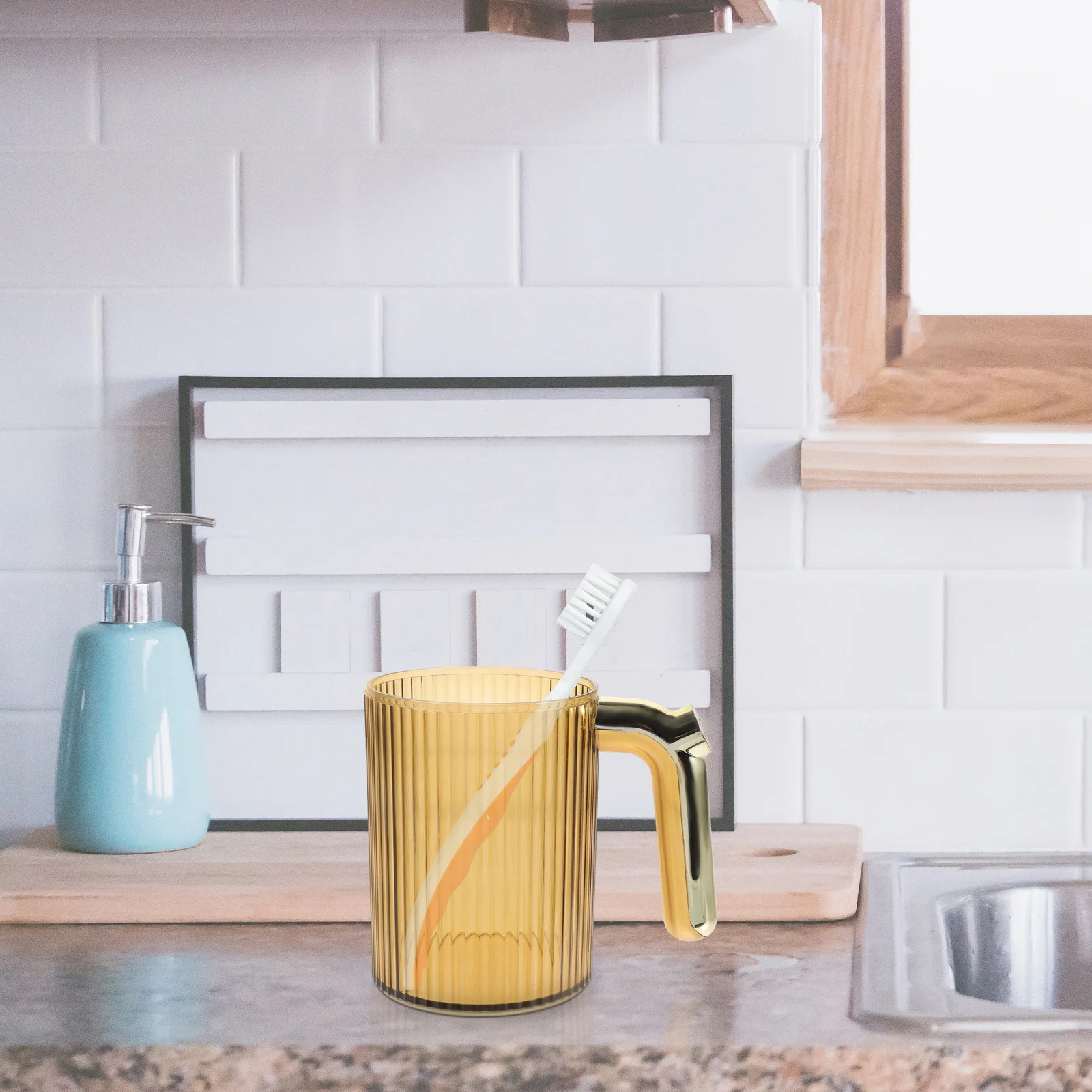 كوب فرشاة أسنان بسعة كبيرة، تصميم بمقبض ذهبي حديث، كوب حمام للاستخدام اليومي، حامل أدوات غسيل كوب مناسب للسفر