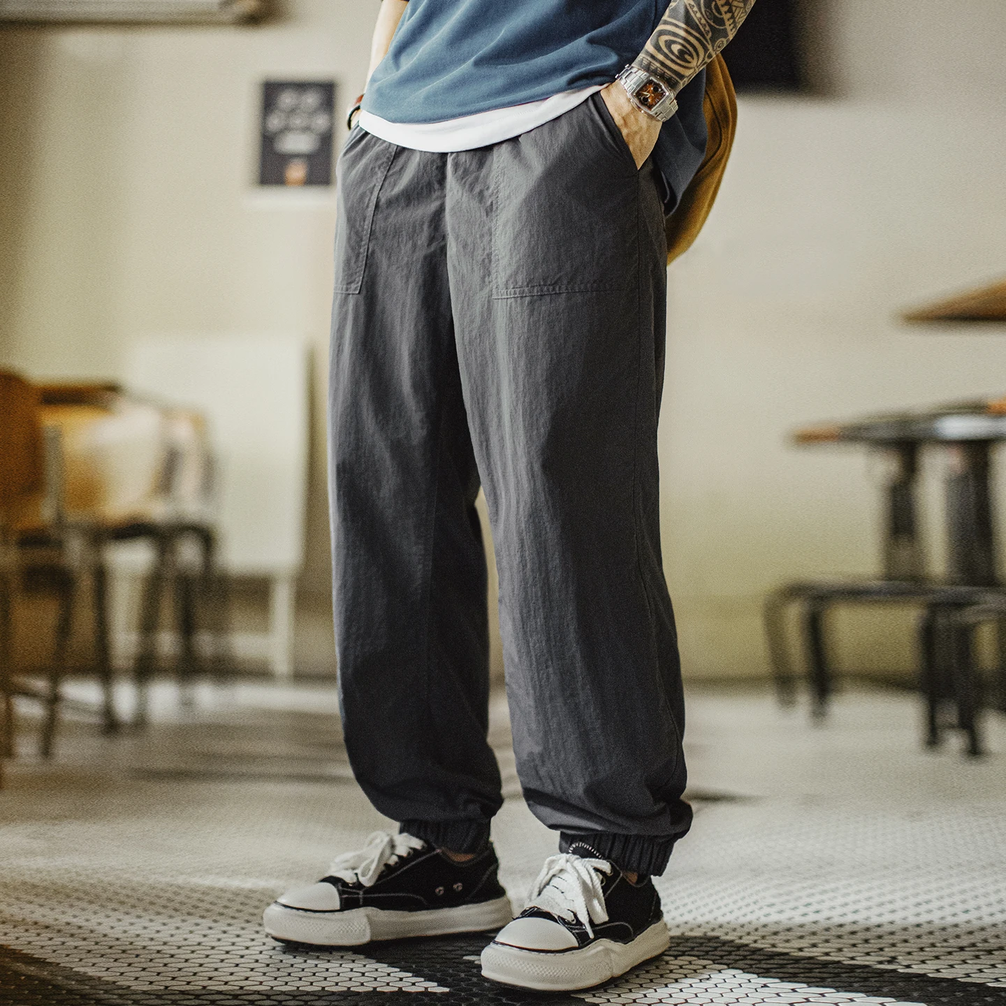 กางเกงลำลอง Maden แบบมีขอบรัด  กางเกงกันน้ำสำหรับกิจกรรมกลางแจ้ง กางเกงขายาวผู้ชาย น้ำหนักเบา เอวยางยืด สีพื้น สำหรับสวมใส่สไตล์สตรีทแวร์