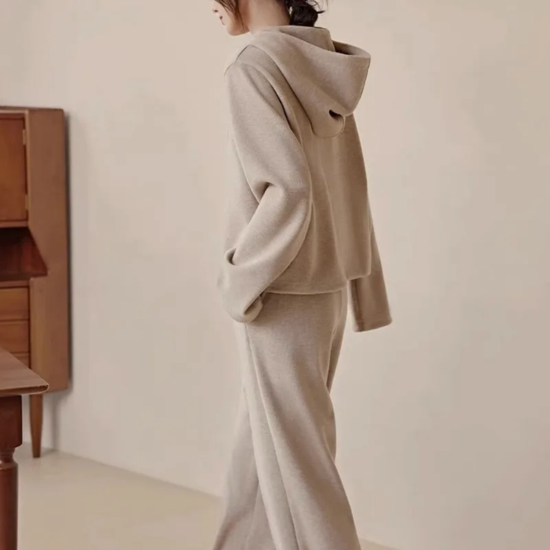 ชุดคลุมด้วยผ้าผู้หญิงลําลองสีทึบไลฟ์สไตล์เรียบง่าย Home Walking กระชับกลางแจ้ง Dressing Girl's Clothing