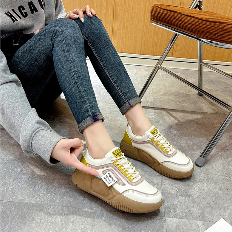 Thick sole color matching casual shoes 2023 spring new trend Korean version female student comfortable walking board shoes
