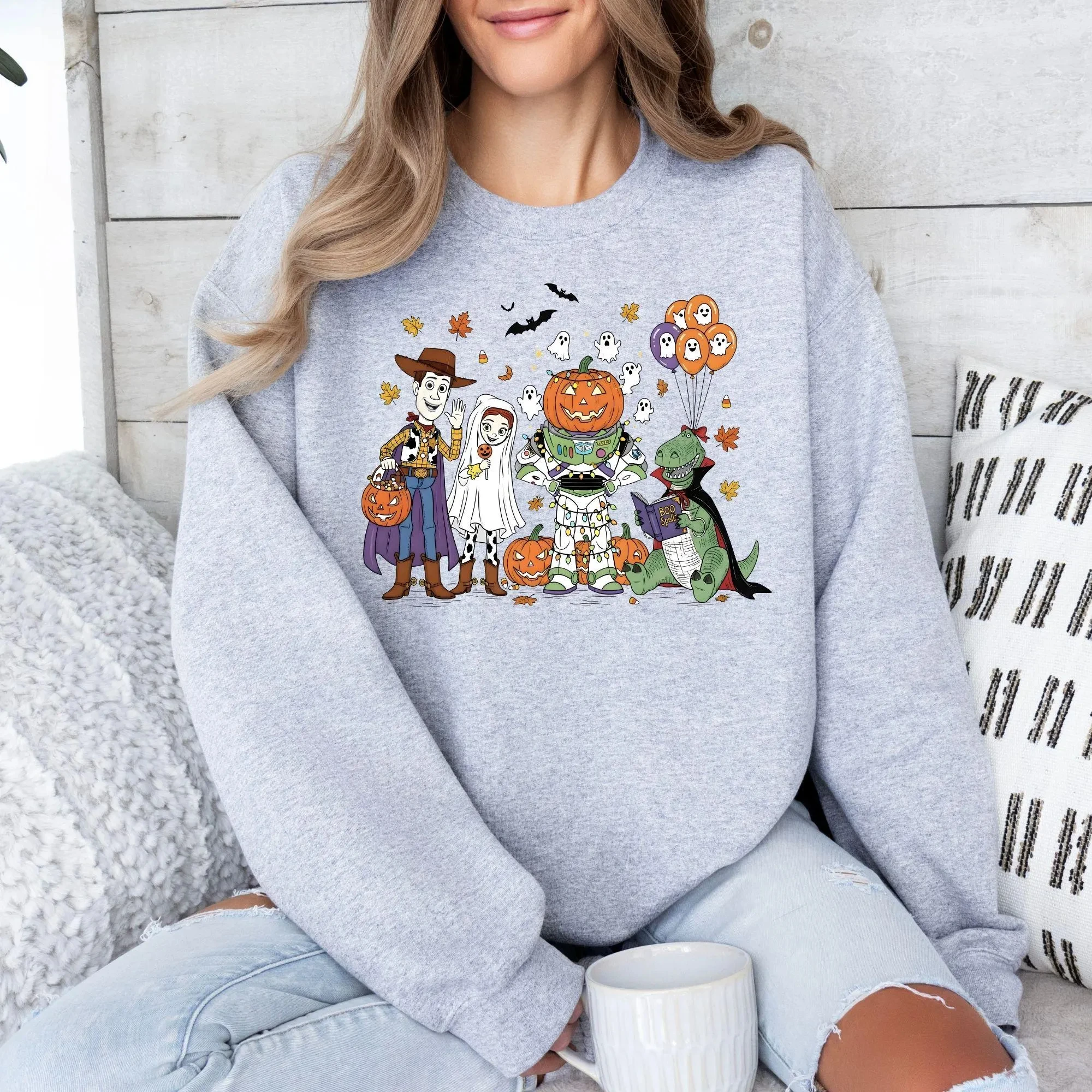 ملابس رياضية لمجموعة الهالوين، ملابس رياضية للهالوين من Toy Story، قميص Pumpkin Buzz ملابس رياضية للهالوين من Disney