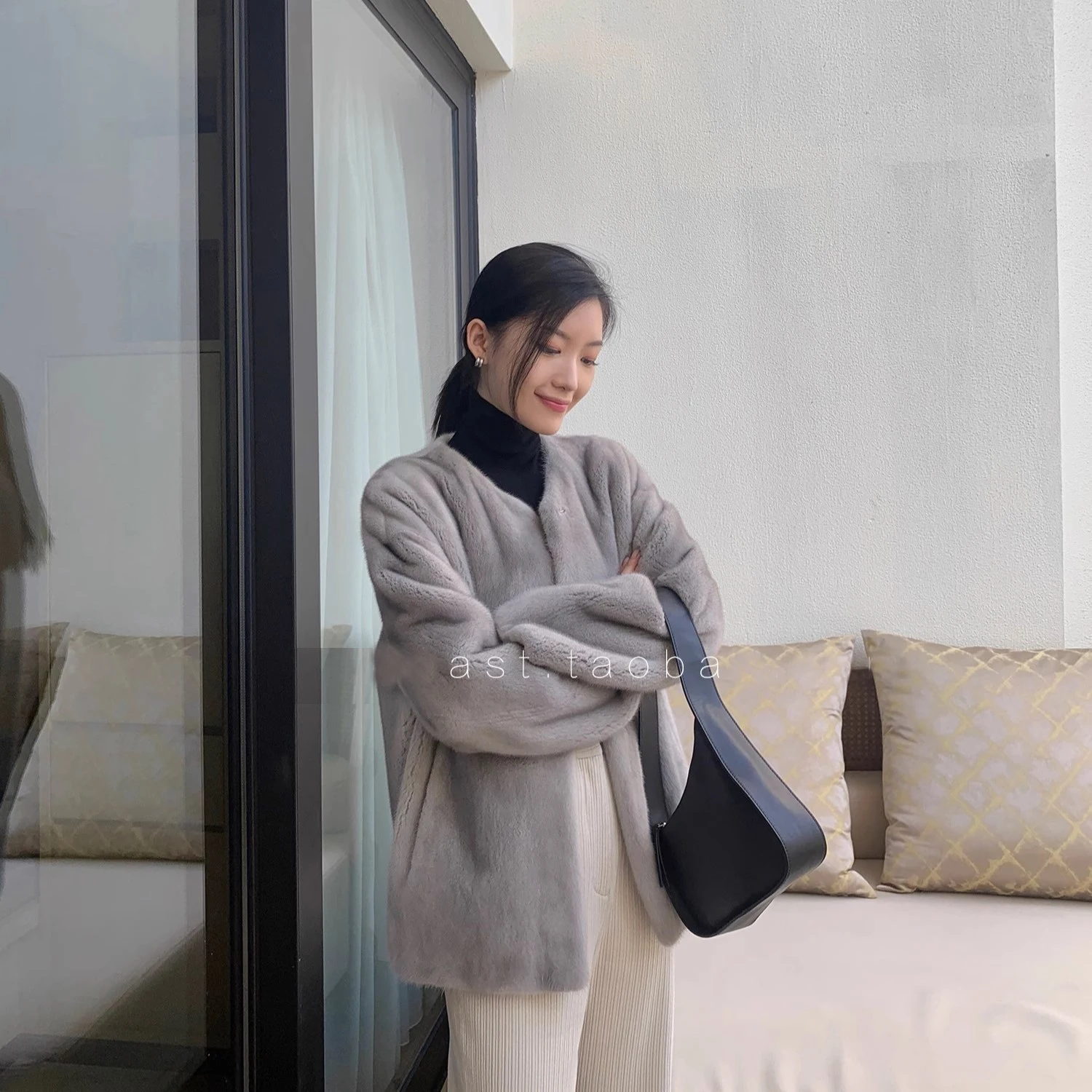 معطف نسائي من الفرو المتقدم والصديق للبيئة، منتج شتوي جديد، سترة سميكة وفضفاضة من فرو المنك الصناعي من قطعة واحدة