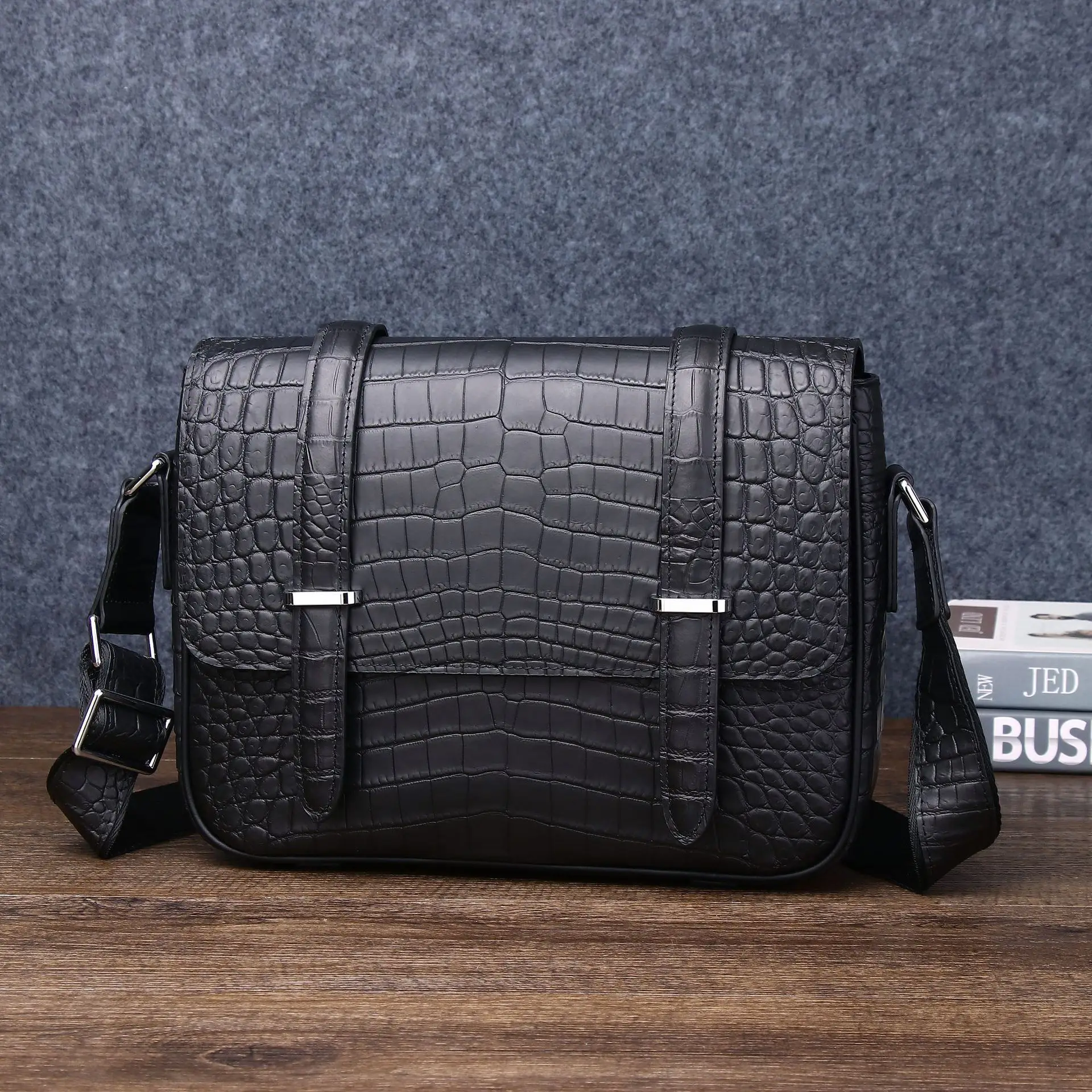 

New Crocodile Belly Men's Bag Pattern Cambridge for One Shoulder Oblique Straddle Leisure Outdoor Horizontal сумка для ноутбука