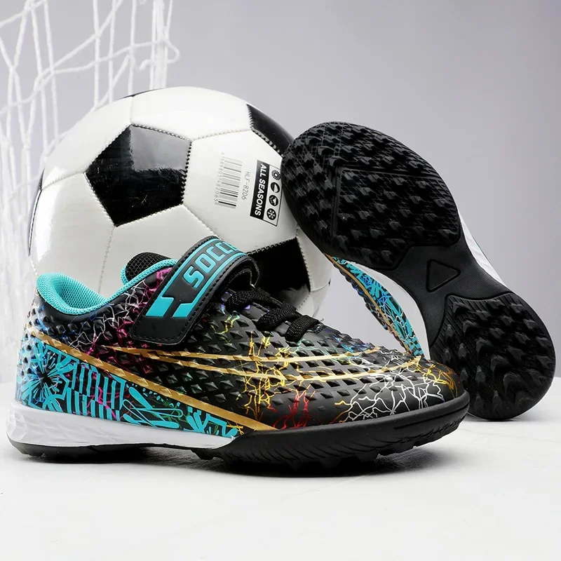

Boys Girls Sneaker Training Shoe Zapatos De Futbol Soccer Shoes for Kids Teenagers Children Soccer Cleats Football Shoes