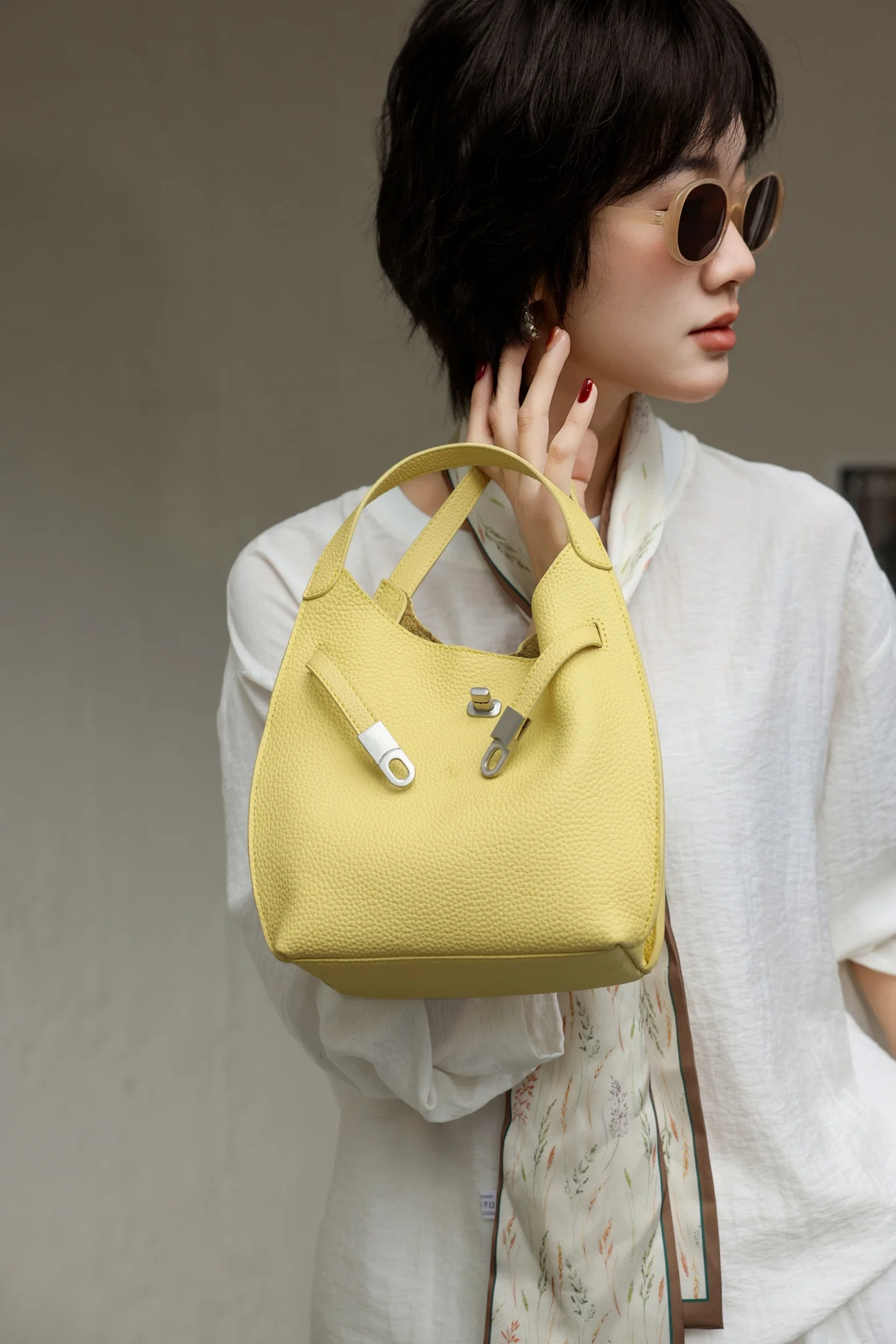 

Элитная женская сумка-корзина с узором личи, новинка 2026 года, универсальная городская сумка через плечо/кроссбоди