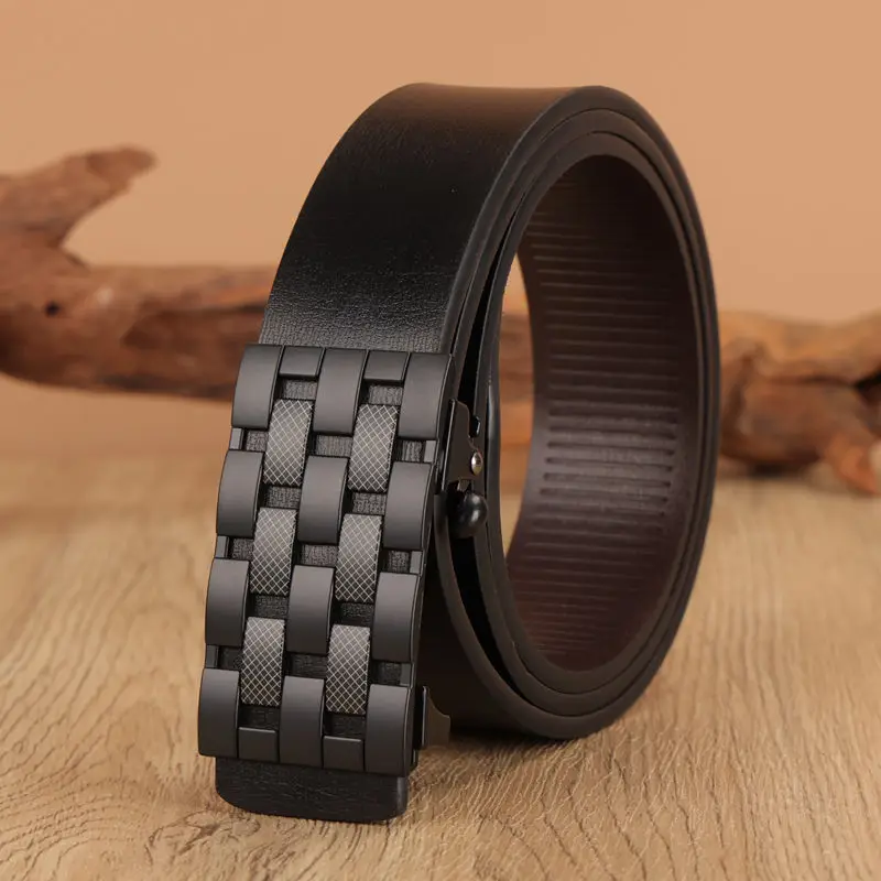

2025 New! Men's Cowhide Leather Toothless Automatic Buckle Belt. Ideal for Business & Leisure, Trendy Style for Youth