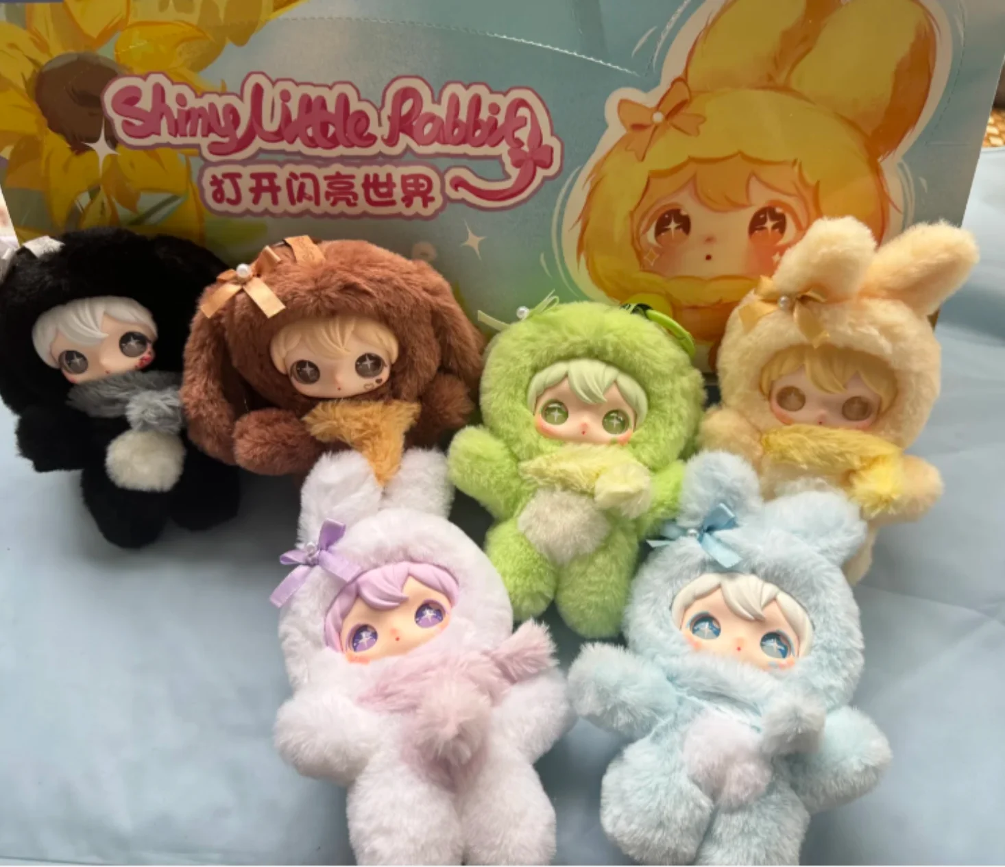 Voor Echte Shyshy Glanzende Kleine Konijn Serie Vinyl Pluche Hanger Blind Box Trendy Pop Desktop Ornament Verrassing Speelgoed Cadeau