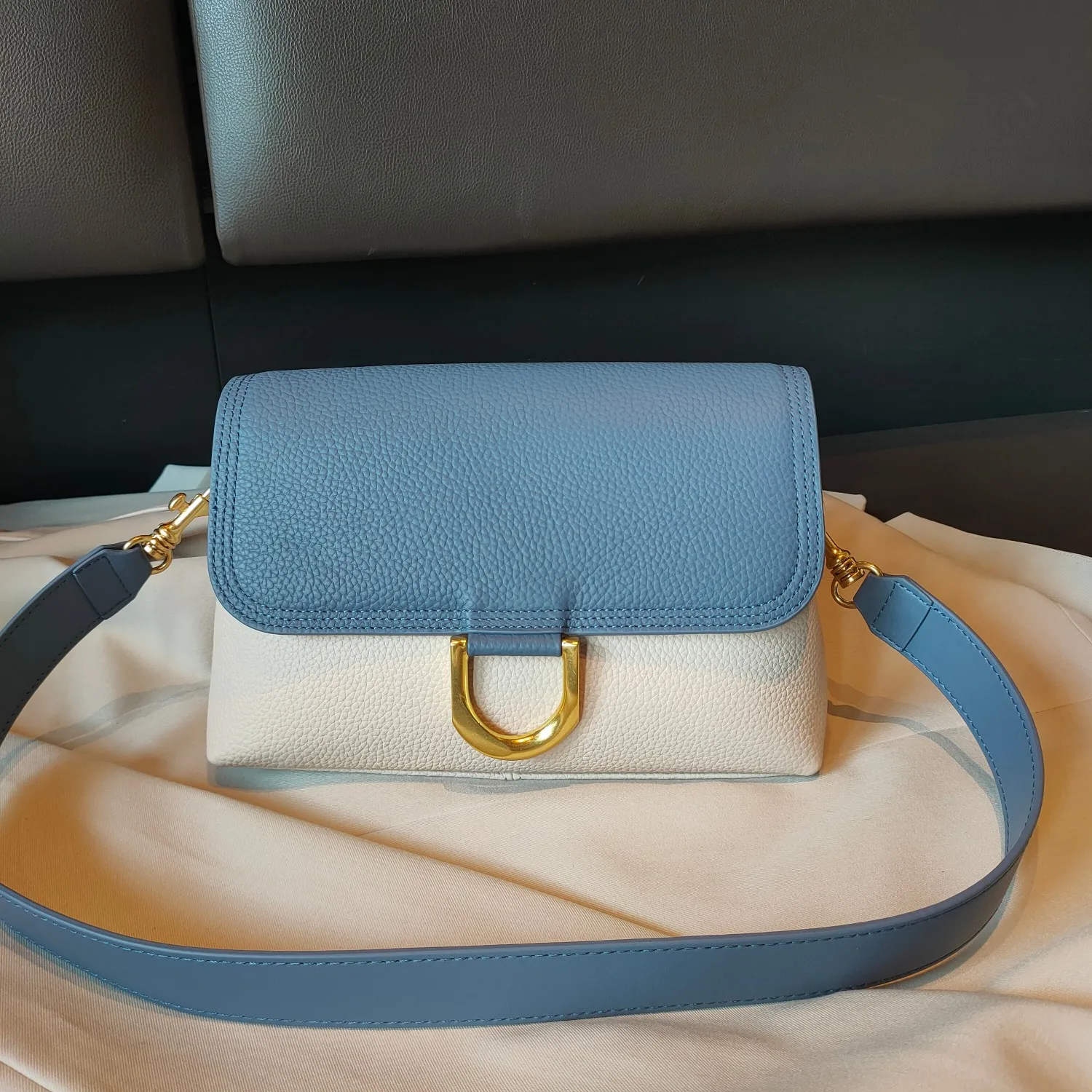 Women's Shoulder Bags Handbags Leather Bags Zipper Closure Large Capacity Underarm Shoulder Bags Fashion Stylev