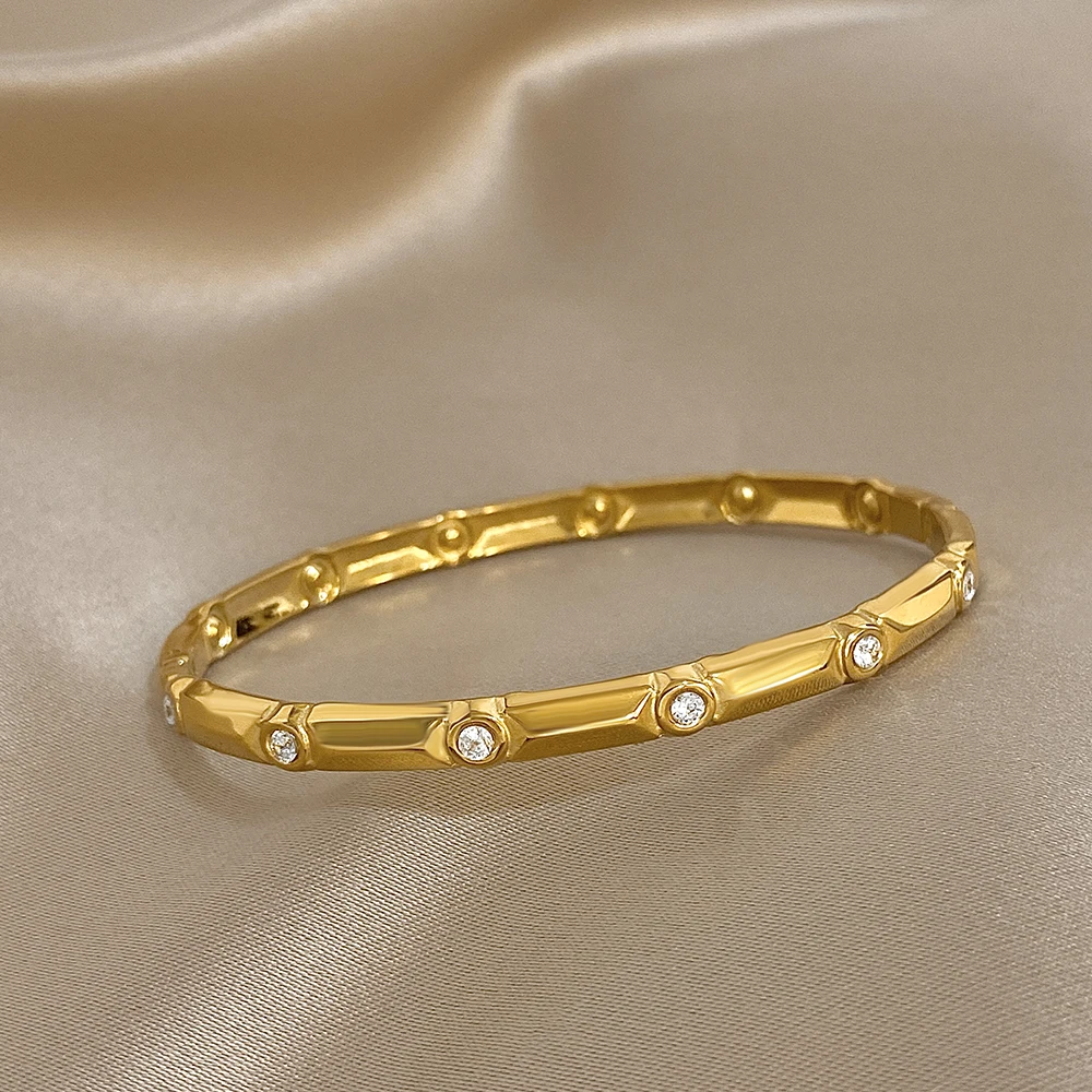 Freetry الفاخرة الزركون الفولاذ المقاوم للصدأ رقيقة الإسورة سوار للنساء هندسية مستديرة الربيع المفتوحة الإسورة مقاوم للماء اليد مجوهرات