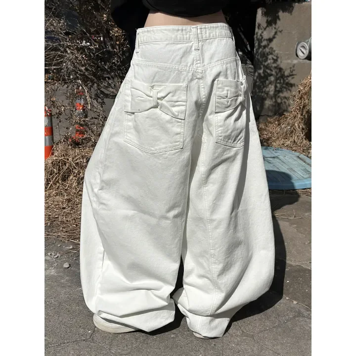 

High Waist Washed Retro Buttoned Cone Denim Jeans Pure Color Casual Style for Young Women 18-24 Years Old Four Seasons Wear