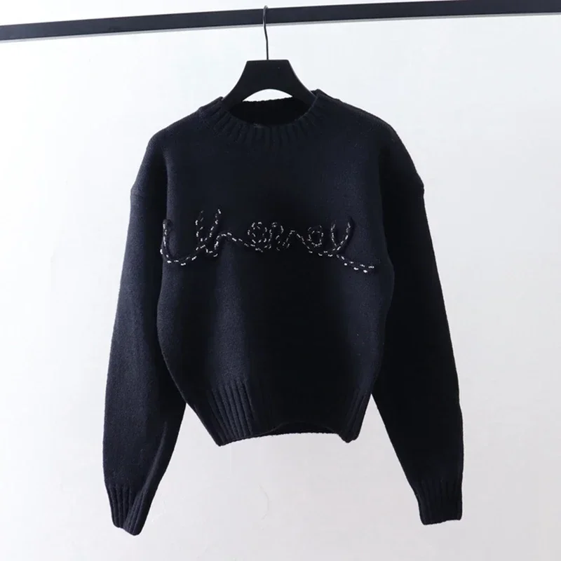 Autumn Winter New Pullover Sweater Women Design Sense Letter Knitted Beaded Round Neck Short Simple Female Knitted Top