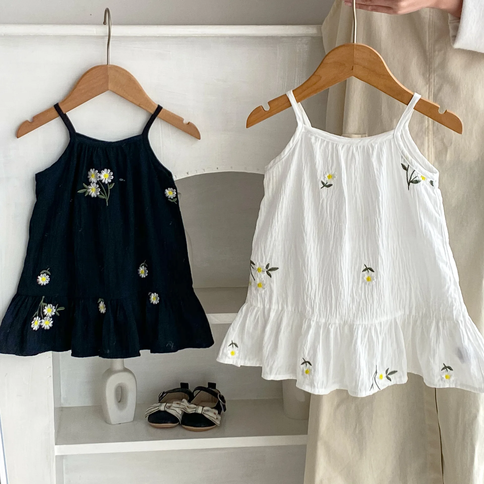 Summer New Fashionable Baby Girl All Cotton Breathable Print A-line Wide Swing Skirt with Rural Style Hanging Strap Skirt