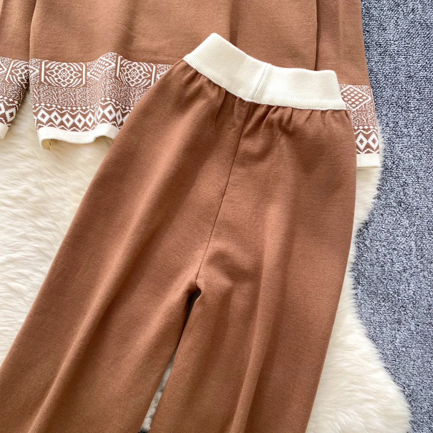 Women Two-Piece Sets Slim Basics Long Sleeve O-neck Print Knit Top and High Waist Wide Leg Pants Korean Autumn Winter Clothing