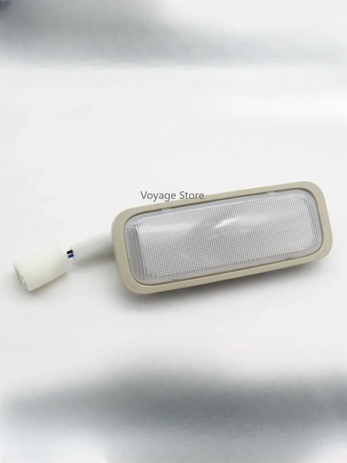 1PC Suitable for SAIC Maxus V80 car rear ceiling light, roof lining light, roof interior lighting